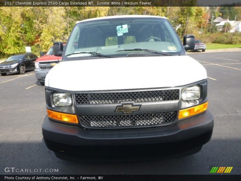 Summit White / Medium Pewter 2017 Chevrolet Express 2500 Cargo Extended WT