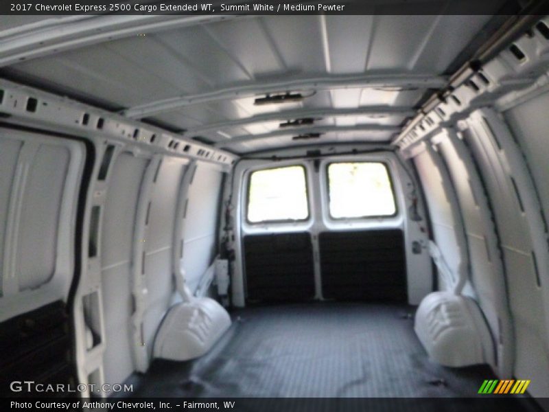 Summit White / Medium Pewter 2017 Chevrolet Express 2500 Cargo Extended WT