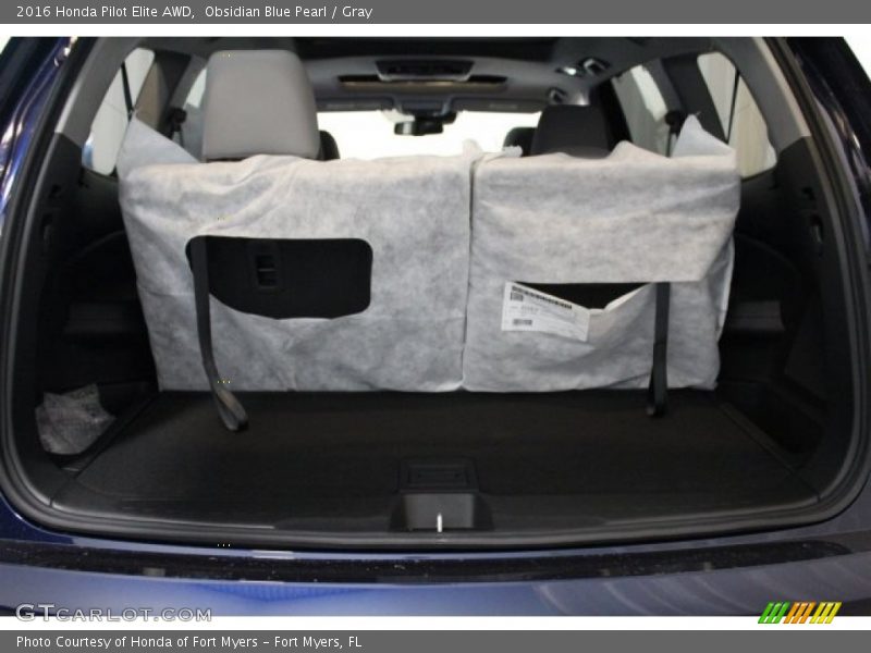 Obsidian Blue Pearl / Gray 2016 Honda Pilot Elite AWD