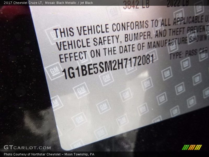 Mosaic Black Metallic / Jet Black 2017 Chevrolet Cruze LT
