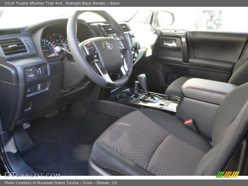 Midnight Black Metallic / Black 2016 Toyota 4Runner Trail 4x4