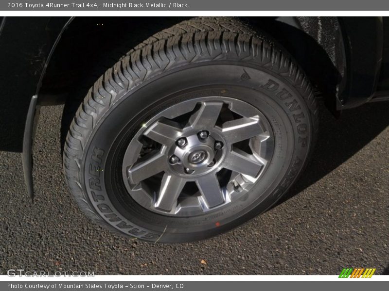 Midnight Black Metallic / Black 2016 Toyota 4Runner Trail 4x4