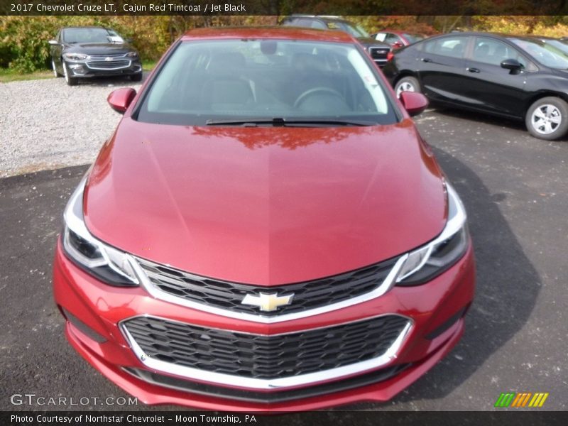 Cajun Red Tintcoat / Jet Black 2017 Chevrolet Cruze LT