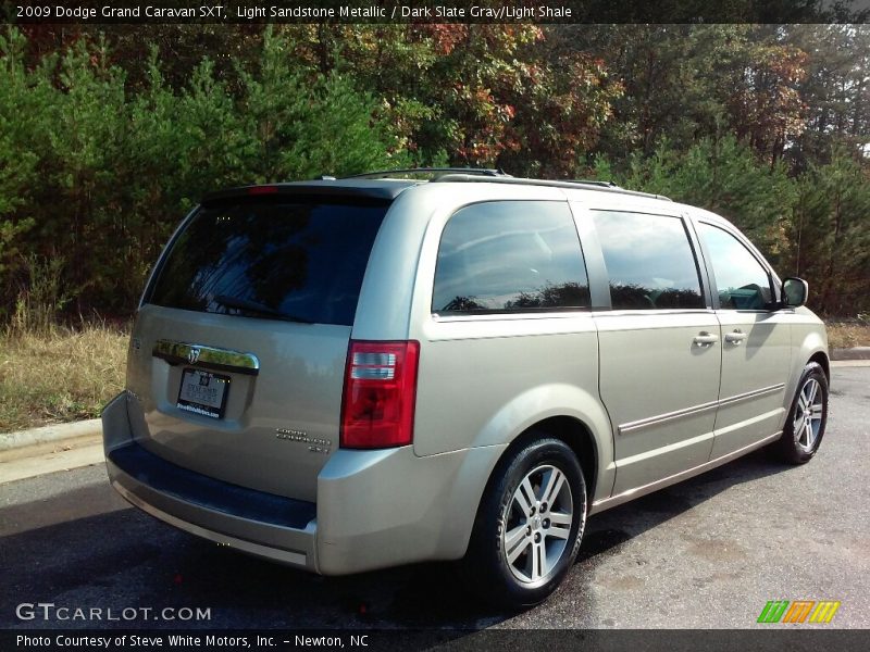 Light Sandstone Metallic / Dark Slate Gray/Light Shale 2009 Dodge Grand Caravan SXT
