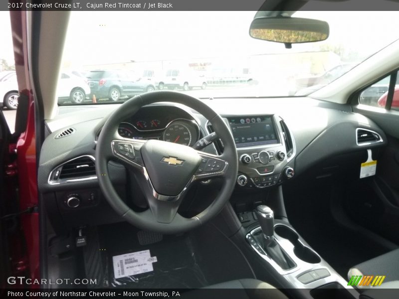 Cajun Red Tintcoat / Jet Black 2017 Chevrolet Cruze LT