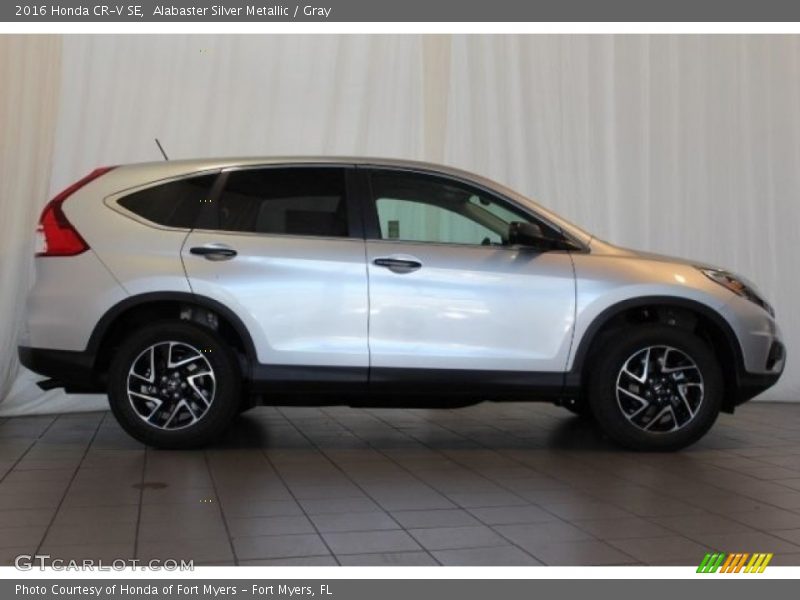 Alabaster Silver Metallic / Gray 2016 Honda CR-V SE