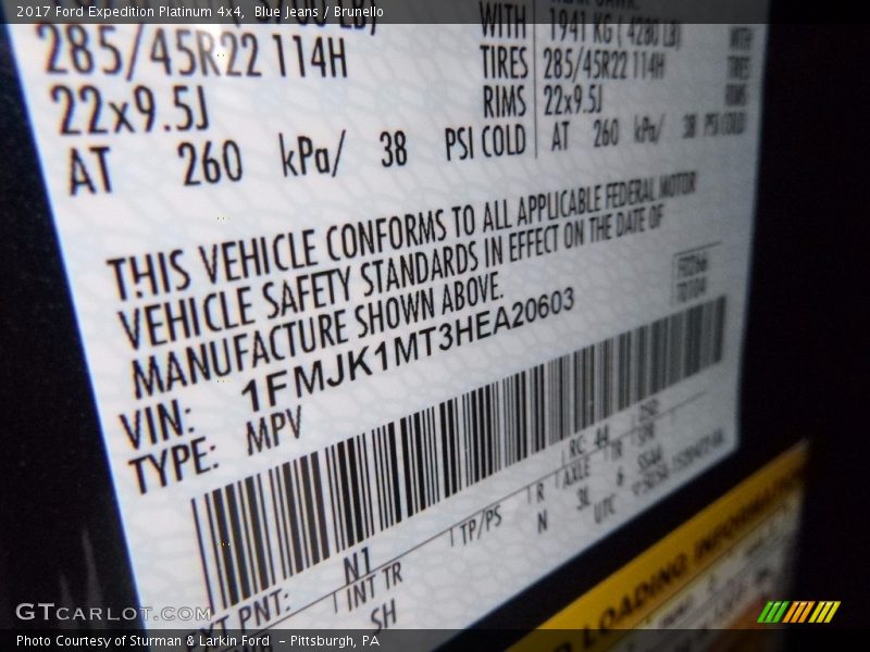 Blue Jeans / Brunello 2017 Ford Expedition Platinum 4x4