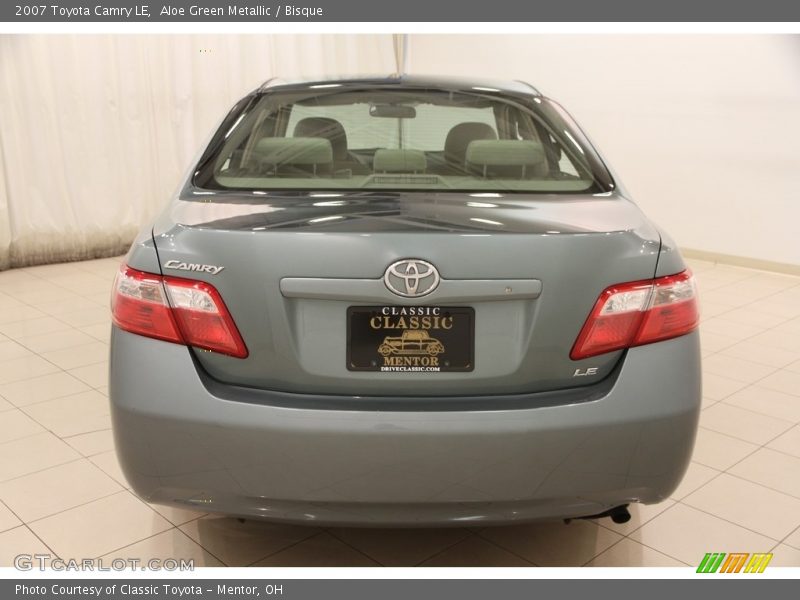 Aloe Green Metallic / Bisque 2007 Toyota Camry LE
