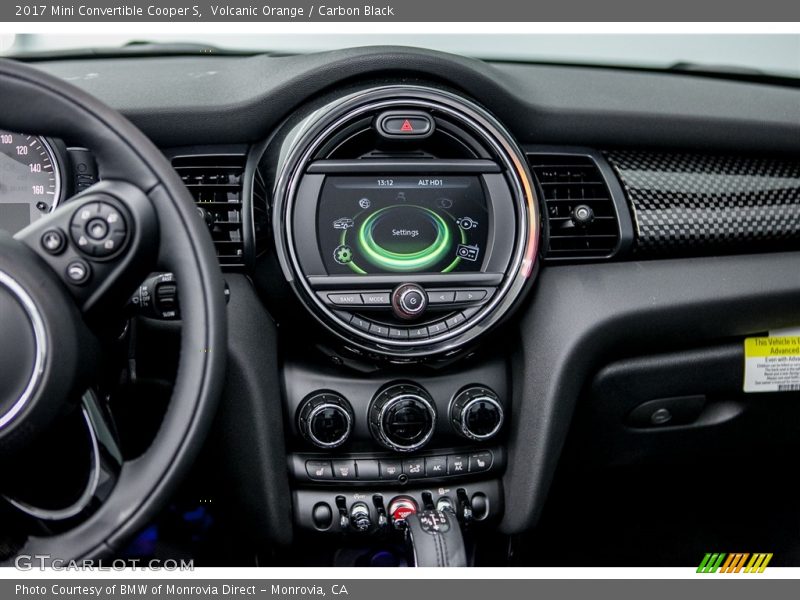 Dashboard of 2017 Convertible Cooper S