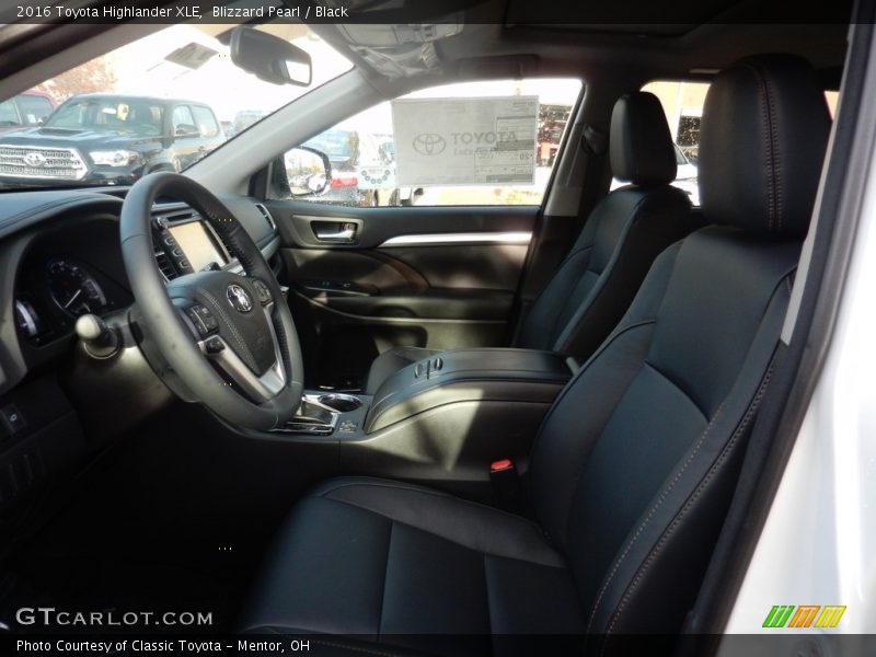 Blizzard Pearl / Black 2016 Toyota Highlander XLE
