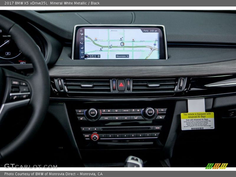 Mineral White Metallic / Black 2017 BMW X5 xDrive35i