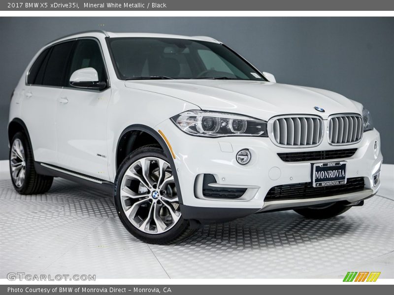 Mineral White Metallic / Black 2017 BMW X5 xDrive35i