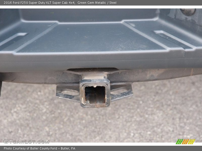 Green Gem Metallic / Steel 2016 Ford F250 Super Duty XLT Super Cab 4x4