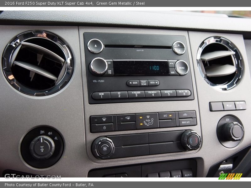 Green Gem Metallic / Steel 2016 Ford F250 Super Duty XLT Super Cab 4x4