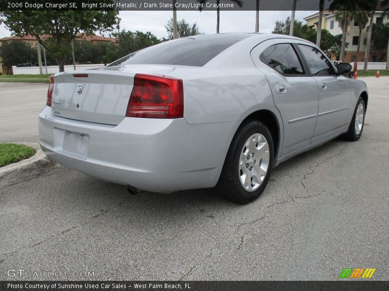 Bright Silver Metallic / Dark Slate Gray/Light Graystone 2006 Dodge Charger SE