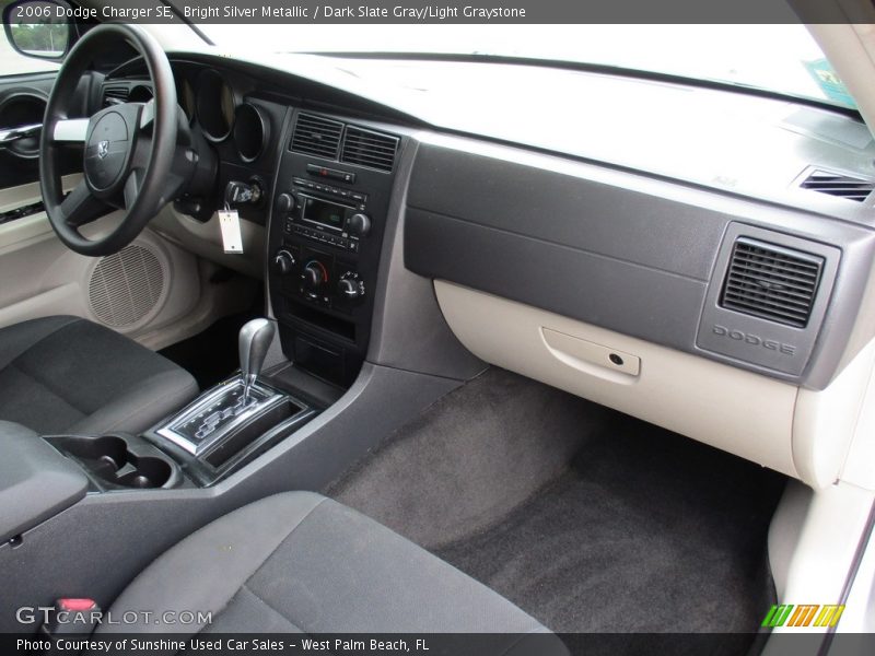 Bright Silver Metallic / Dark Slate Gray/Light Graystone 2006 Dodge Charger SE