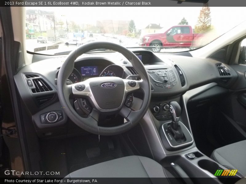 Kodiak Brown Metallic / Charcoal Black 2013 Ford Escape SE 1.6L EcoBoost 4WD