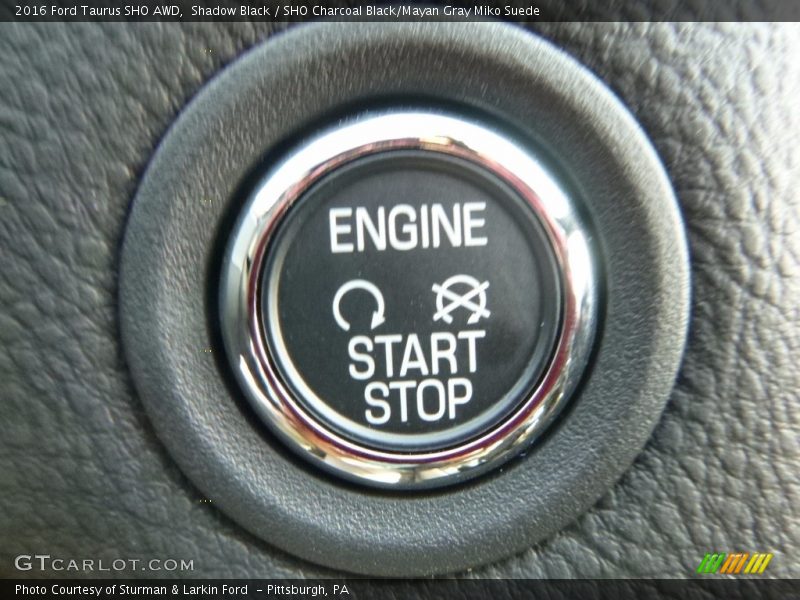 Controls of 2016 Taurus SHO AWD