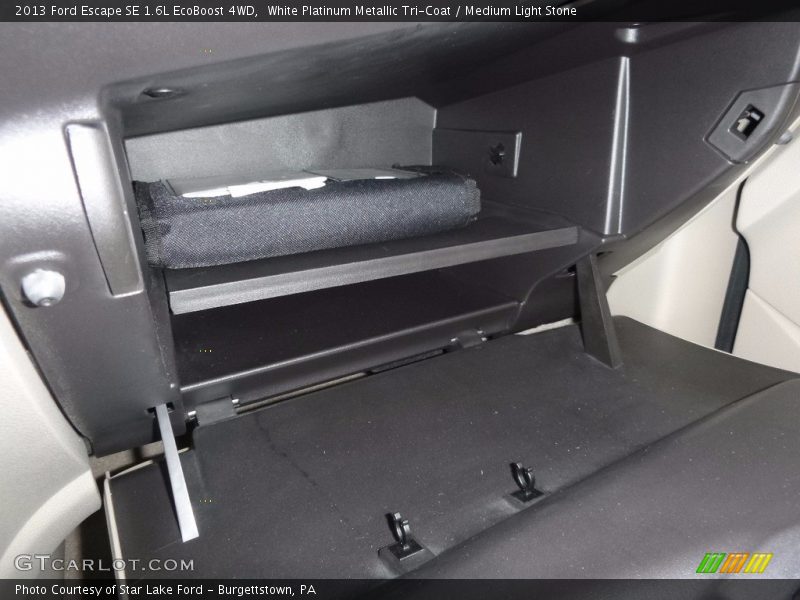 White Platinum Metallic Tri-Coat / Medium Light Stone 2013 Ford Escape SE 1.6L EcoBoost 4WD