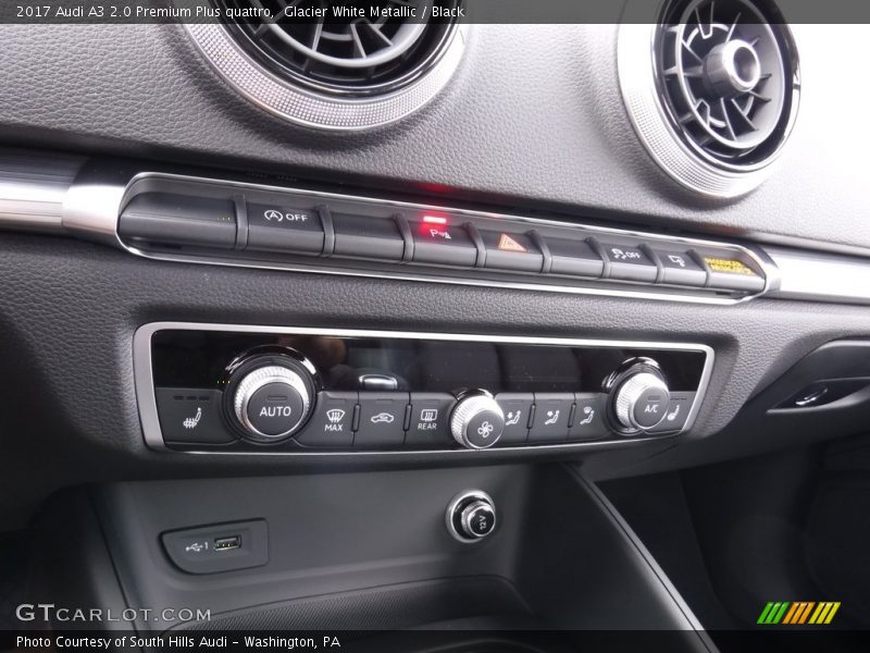 Glacier White Metallic / Black 2017 Audi A3 2.0 Premium Plus quattro