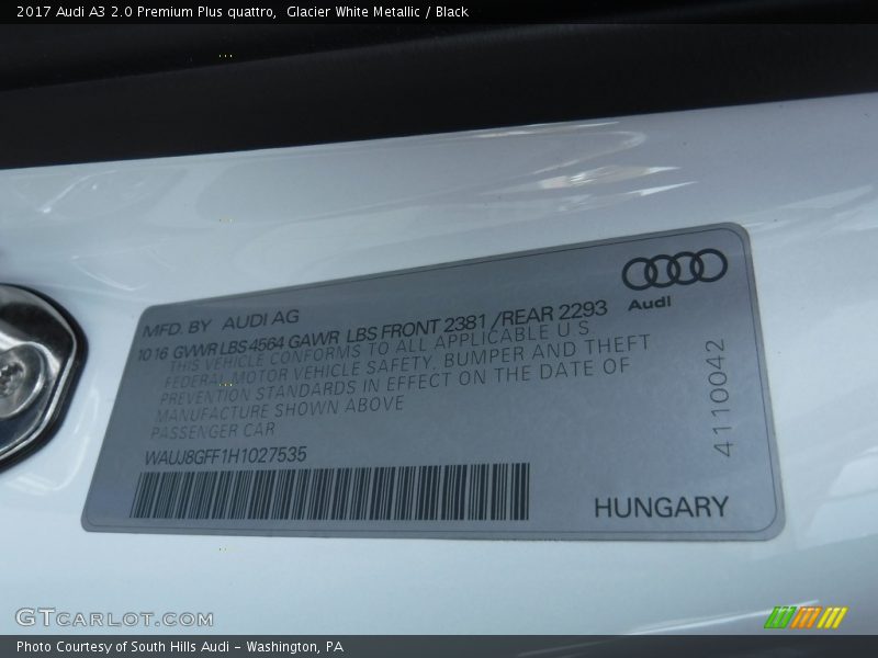 Glacier White Metallic / Black 2017 Audi A3 2.0 Premium Plus quattro