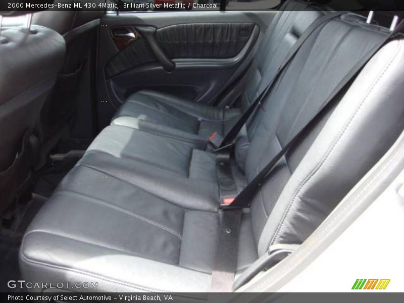 Brilliant Silver Metallic / Charcoal 2000 Mercedes-Benz ML 430 4Matic