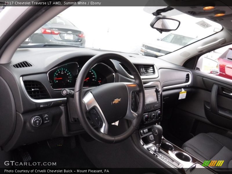 Summit White / Ebony 2017 Chevrolet Traverse LT AWD
