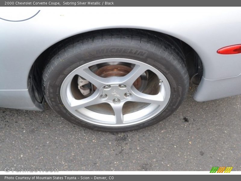 Sebring Silver Metallic / Black 2000 Chevrolet Corvette Coupe