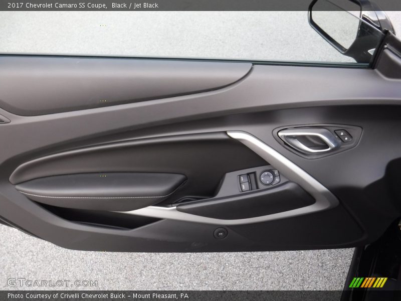 Door Panel of 2017 Camaro SS Coupe