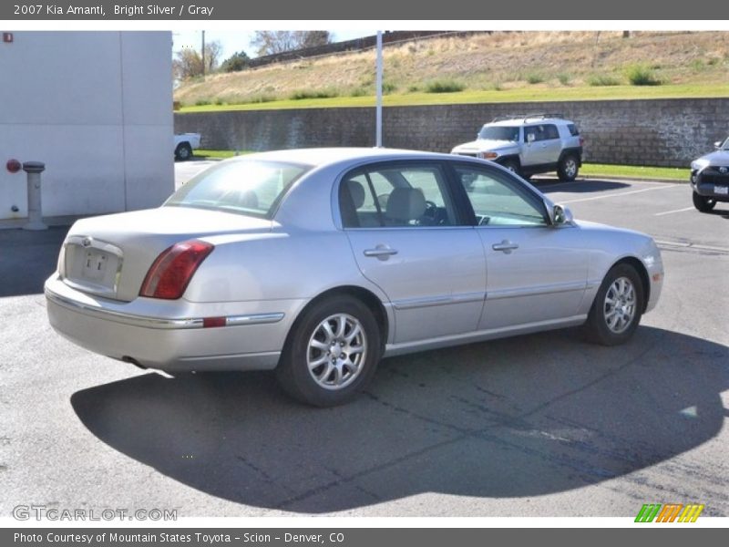 Bright Silver / Gray 2007 Kia Amanti
