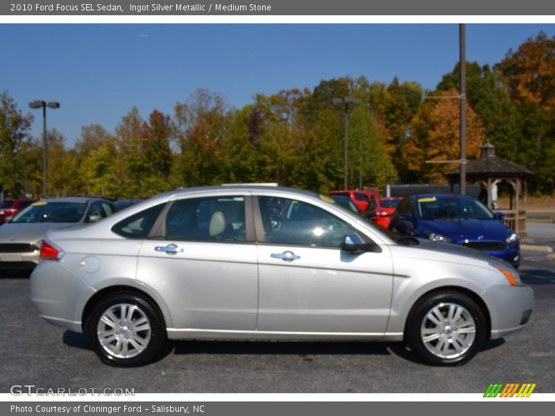 Ingot Silver Metallic / Medium Stone 2010 Ford Focus SEL Sedan