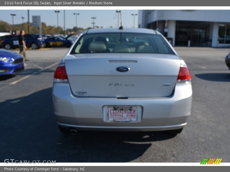 Ingot Silver Metallic / Medium Stone 2010 Ford Focus SEL Sedan