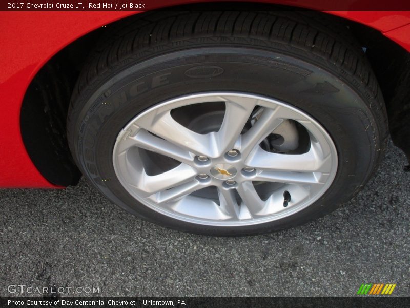 Red Hot / Jet Black 2017 Chevrolet Cruze LT