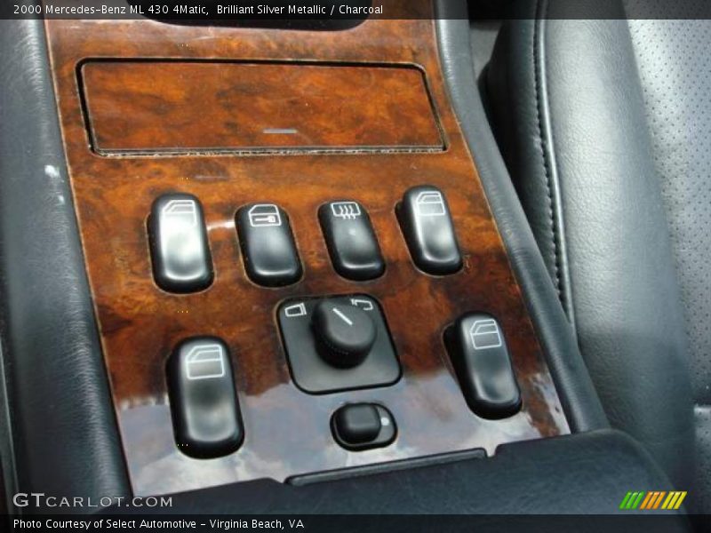 Brilliant Silver Metallic / Charcoal 2000 Mercedes-Benz ML 430 4Matic