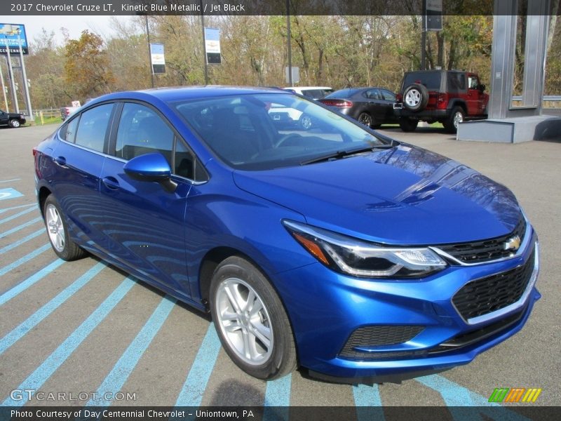 Kinetic Blue Metallic / Jet Black 2017 Chevrolet Cruze LT