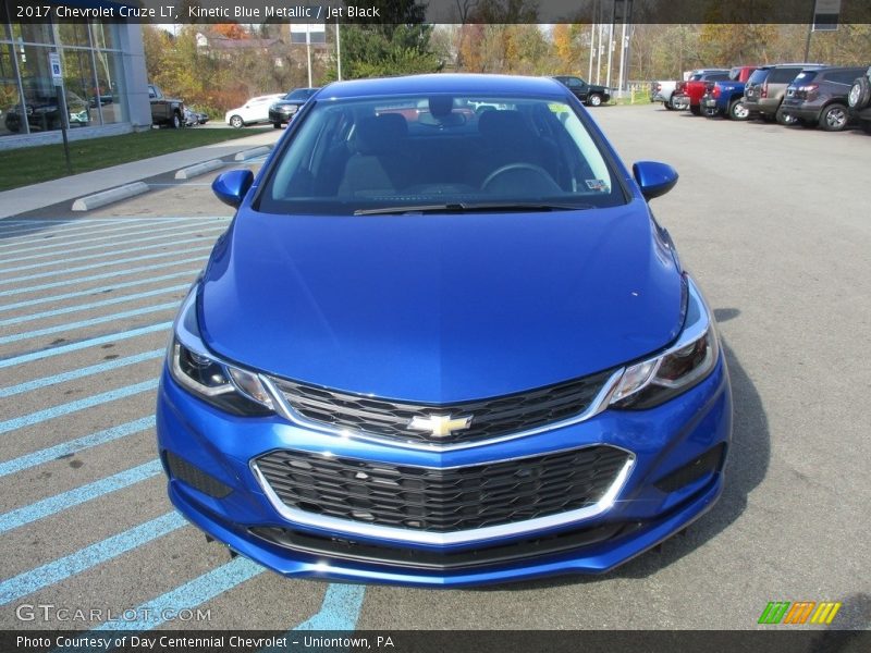 Kinetic Blue Metallic / Jet Black 2017 Chevrolet Cruze LT