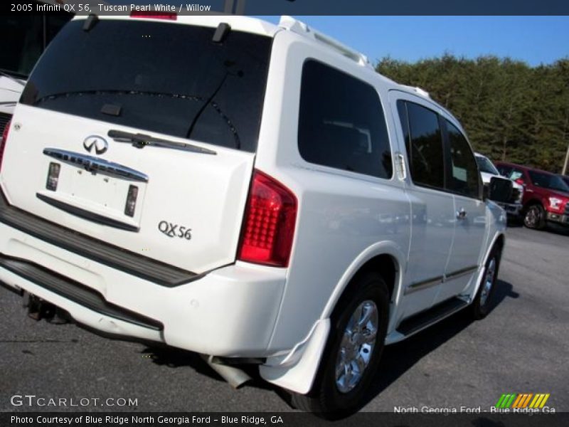 Tuscan Pearl White / Willow 2005 Infiniti QX 56