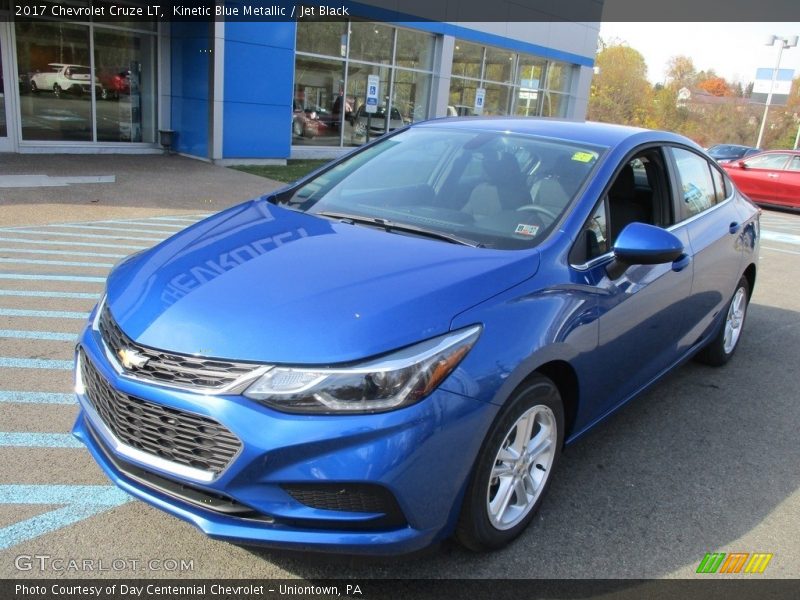 Kinetic Blue Metallic / Jet Black 2017 Chevrolet Cruze LT