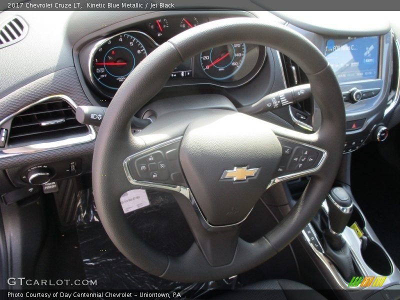 Kinetic Blue Metallic / Jet Black 2017 Chevrolet Cruze LT