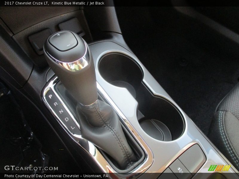 Kinetic Blue Metallic / Jet Black 2017 Chevrolet Cruze LT