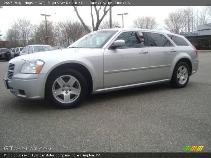 Bright Silver Metallic / Dark Slate Gray/Light Slate Gray 2007 Dodge Magnum SXT