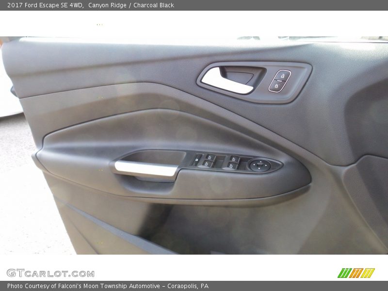 Canyon Ridge / Charcoal Black 2017 Ford Escape SE 4WD