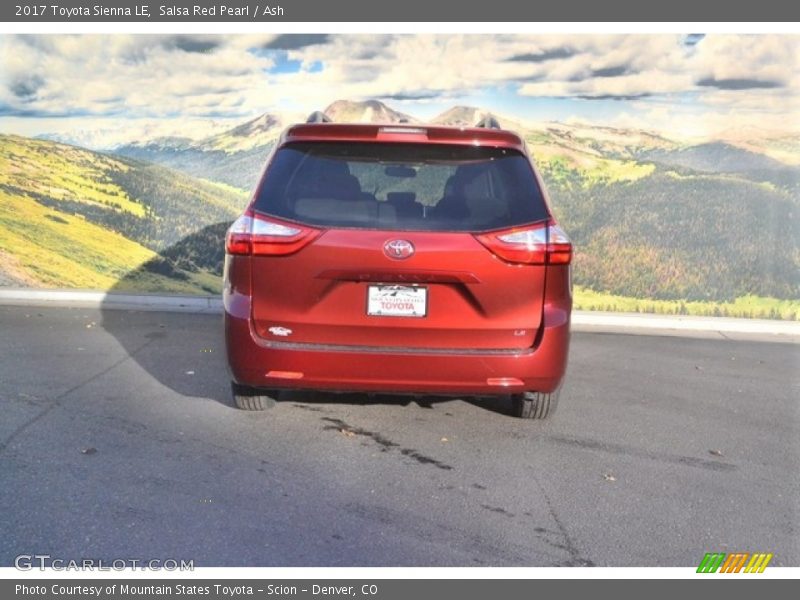 Salsa Red Pearl / Ash 2017 Toyota Sienna LE