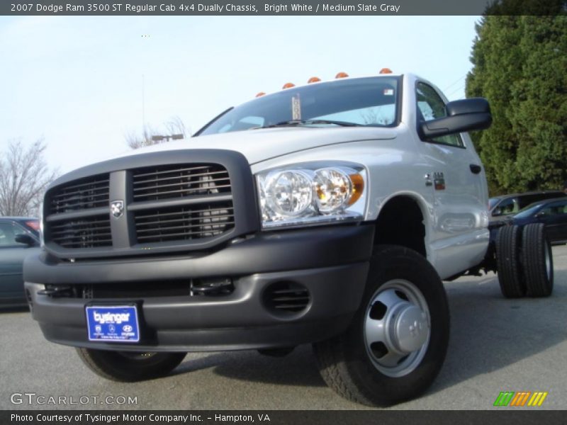 Bright White / Medium Slate Gray 2007 Dodge Ram 3500 ST Regular Cab 4x4 Dually Chassis