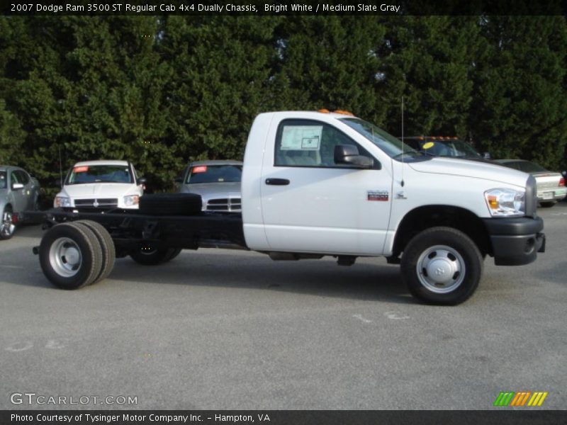 Bright White / Medium Slate Gray 2007 Dodge Ram 3500 ST Regular Cab 4x4 Dually Chassis