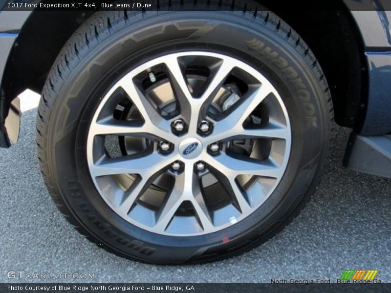 Blue Jeans / Dune 2017 Ford Expedition XLT 4x4