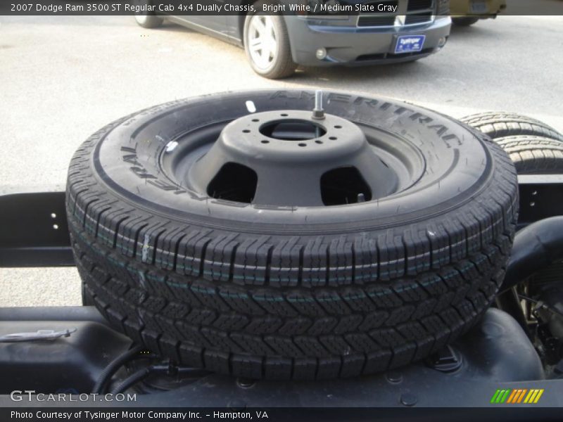Bright White / Medium Slate Gray 2007 Dodge Ram 3500 ST Regular Cab 4x4 Dually Chassis