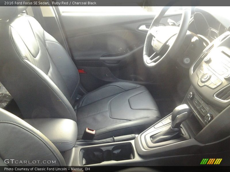 Ruby Red / Charcoal Black 2016 Ford Focus SE Sedan