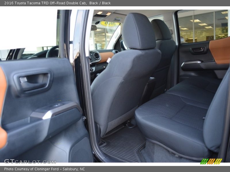 Black / Black 2016 Toyota Tacoma TRD Off-Road Double Cab