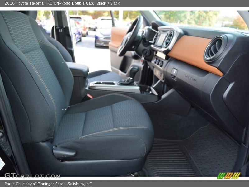 Black / Black 2016 Toyota Tacoma TRD Off-Road Double Cab